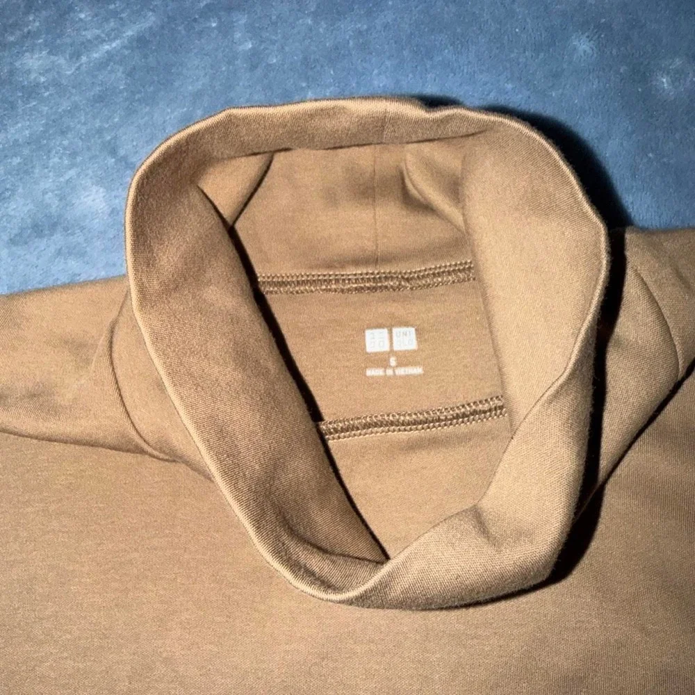 N/A uniqlo brown